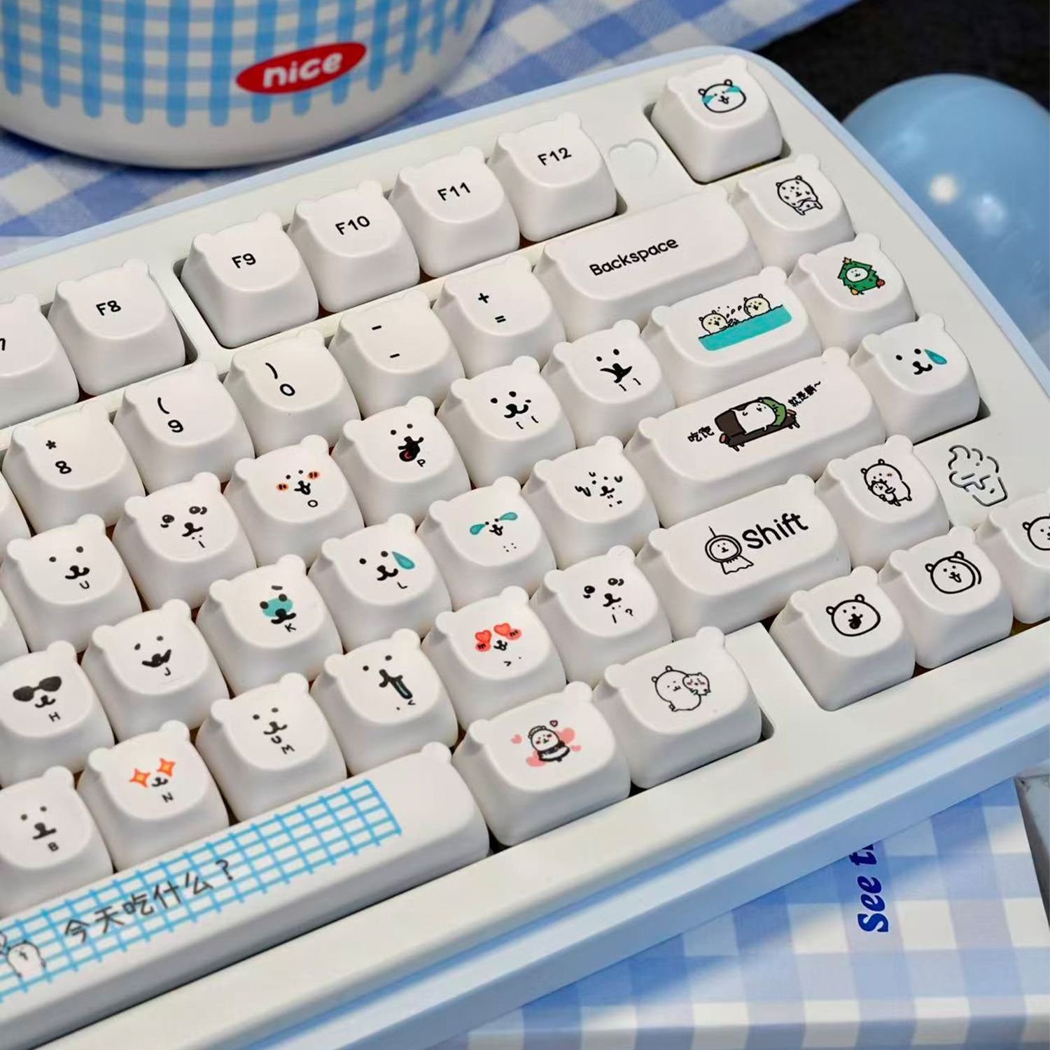 Kawaii Cartoon Joke Bear PBT K - đánh giá và giá Gaming Accessories Kawaii